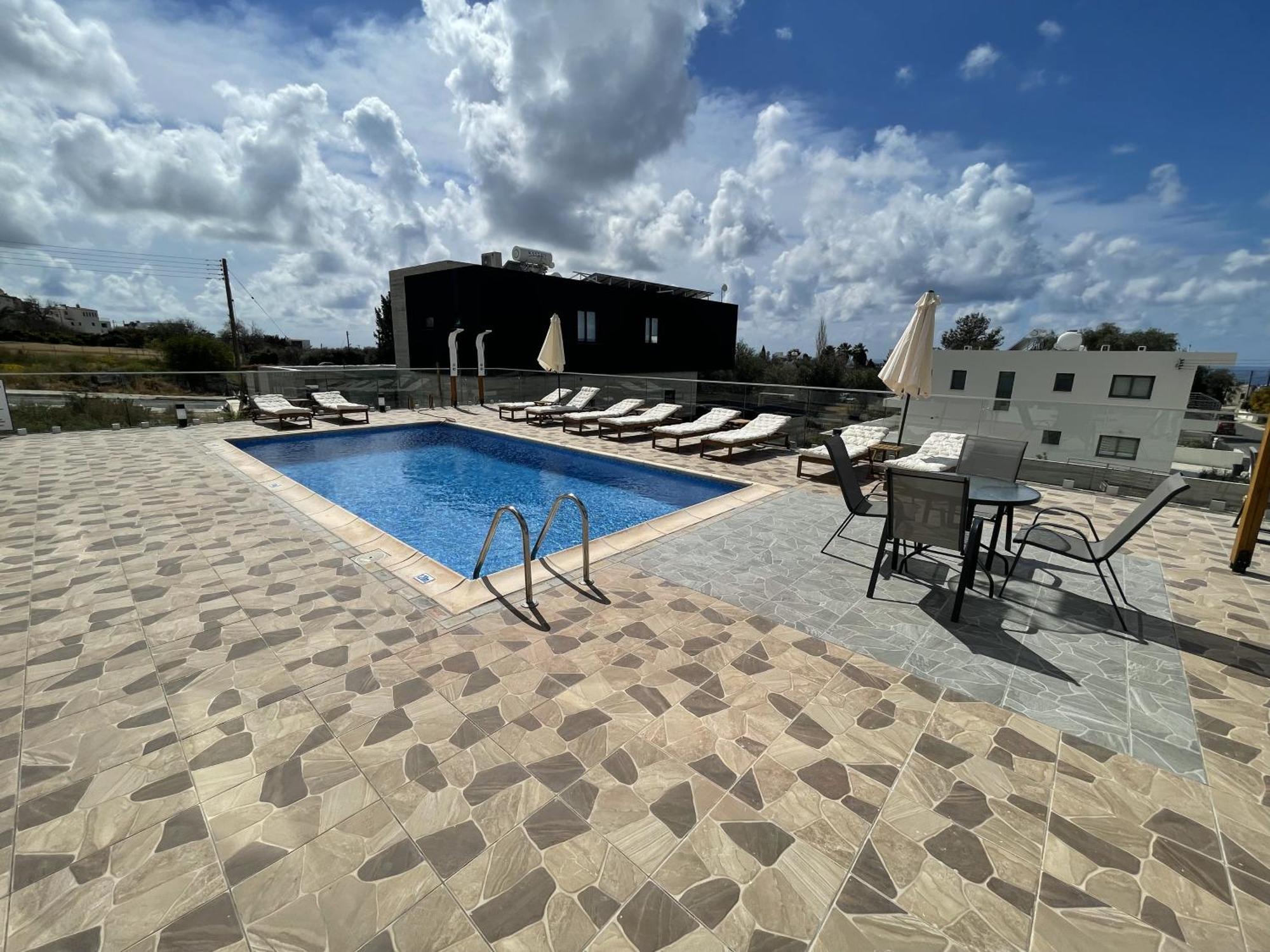Arf Apartments - With Jacuzzi At The Complex Emba Eksteriør billede